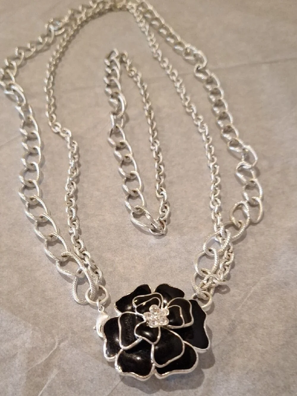 Silver-Tone Black Flower Pendant Necklace - Women Jewelry